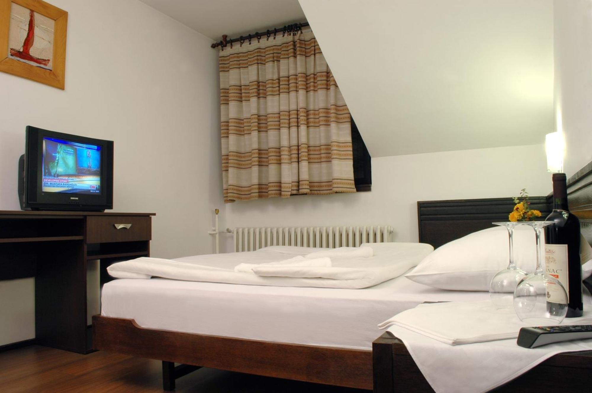 Hotel Komovi Andrijevica Εξωτερικό φωτογραφία